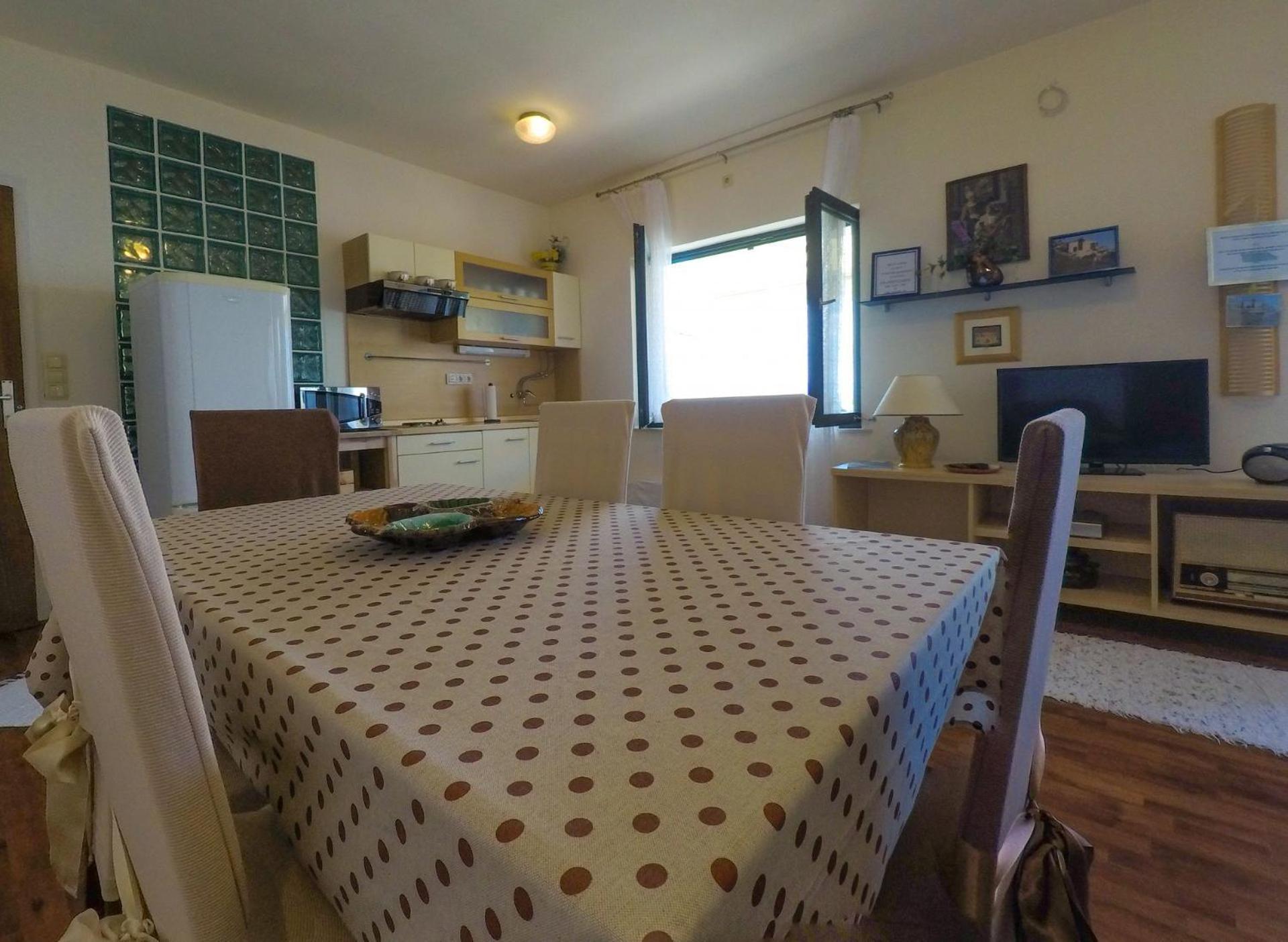 Apartment Iva Omiš Exteriör bild