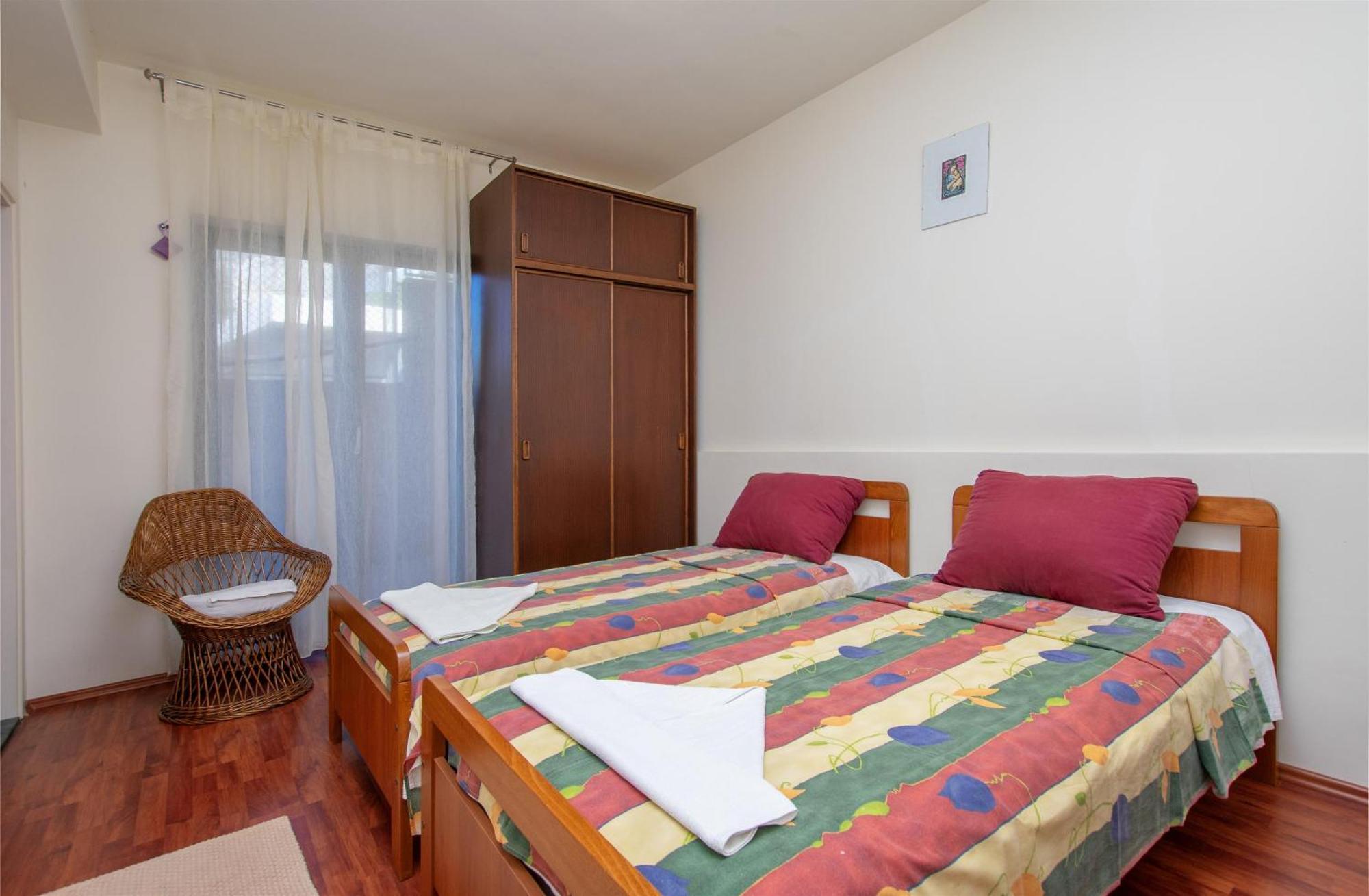 Apartment Iva Omiš Exteriör bild