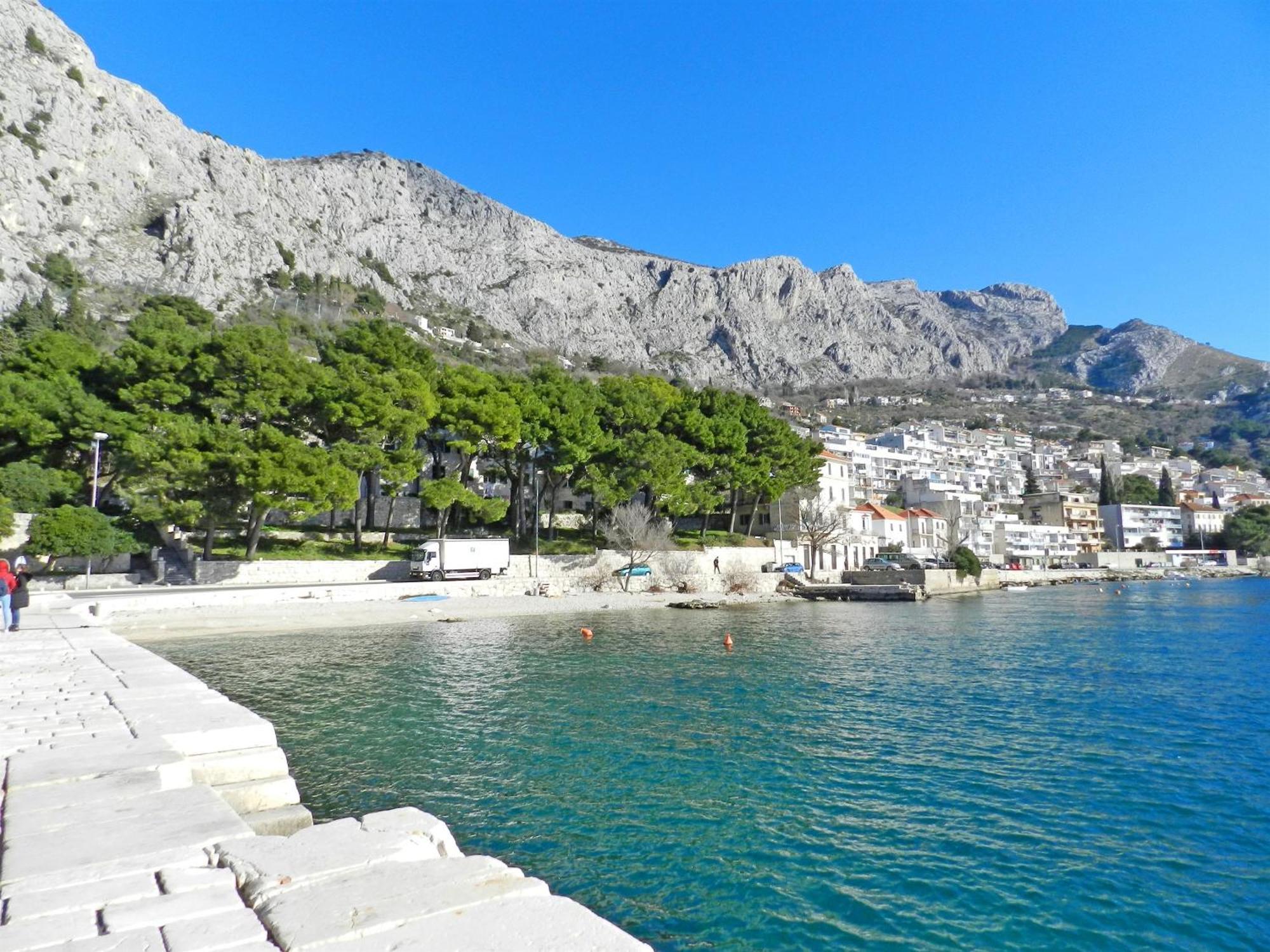 Apartment Iva Omiš Exteriör bild